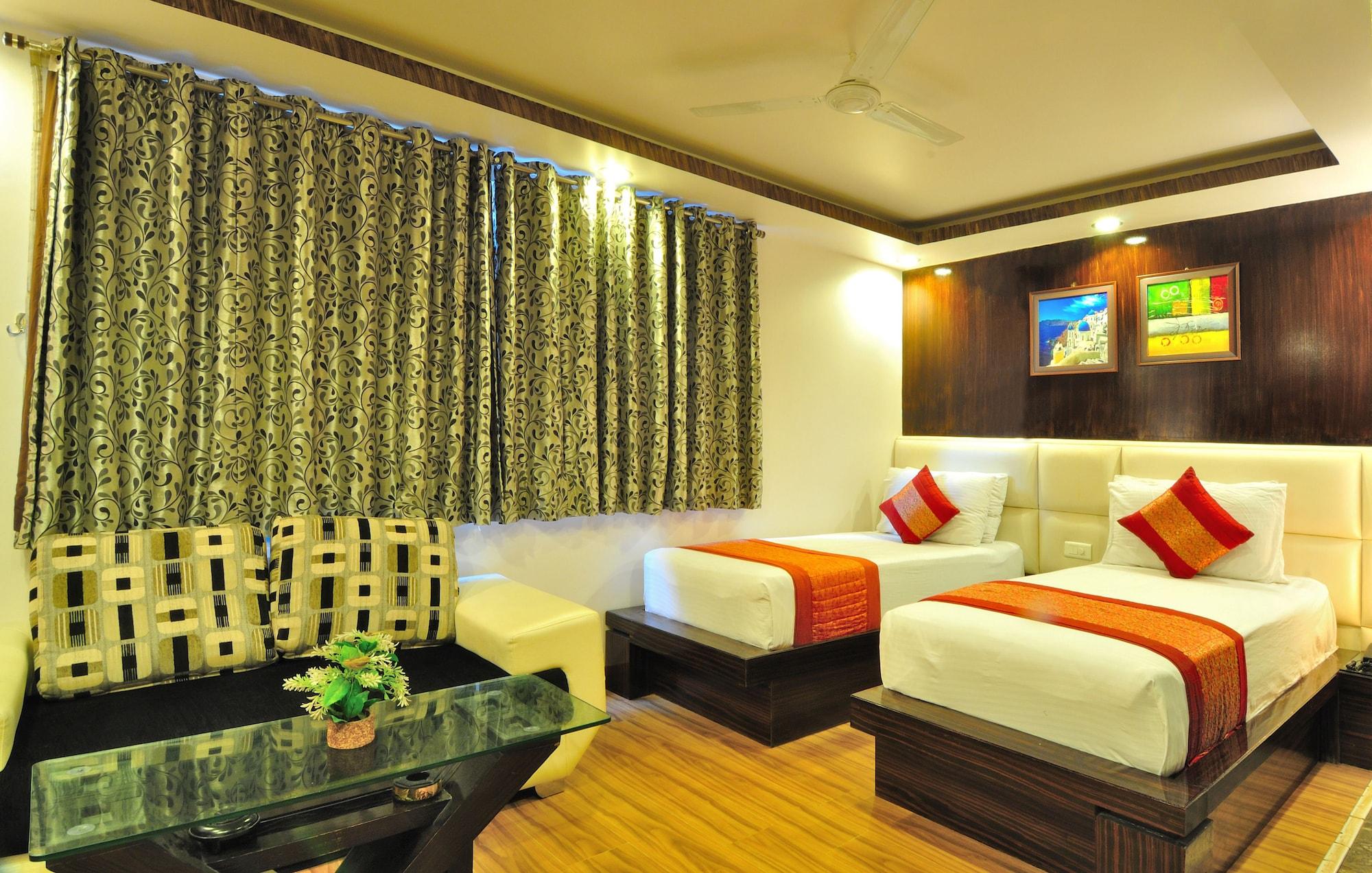 Hotel Elegance Új-Delhi Kültér fotó