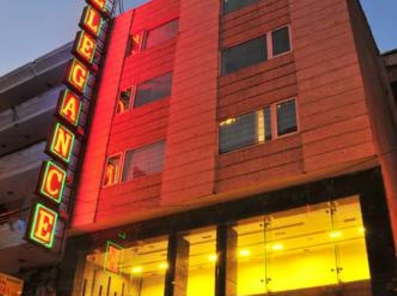 Hotel Elegance Új-Delhi Kültér fotó