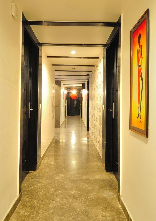 Hotel Elegance Új-Delhi Kültér fotó