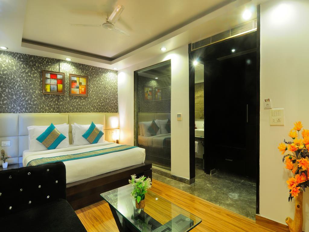 Hotel Elegance Új-Delhi Kültér fotó