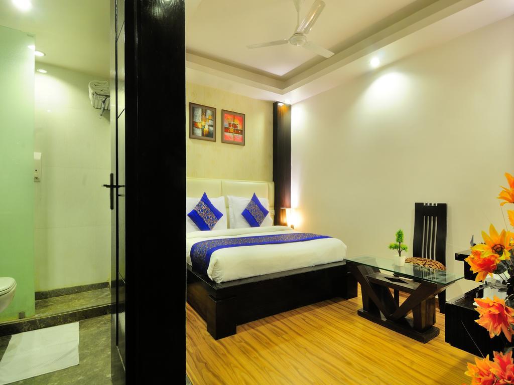 Hotel Elegance Új-Delhi Kültér fotó